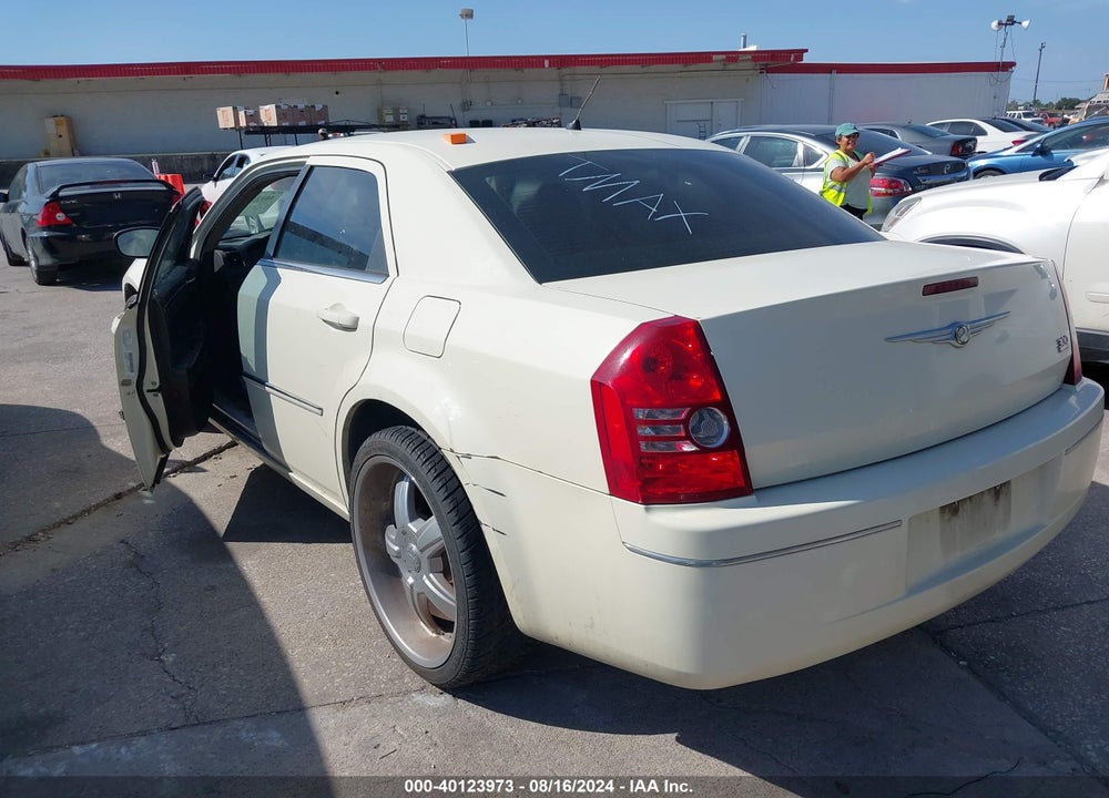 2008 CHRYSLER 300 TOURING VIN: 2C3KA53G98H241272