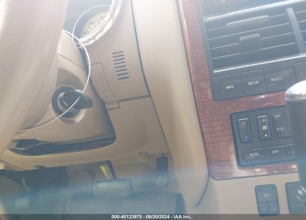 2007 FORD EXPLORER VIN: 1FMEU64E37UA82047