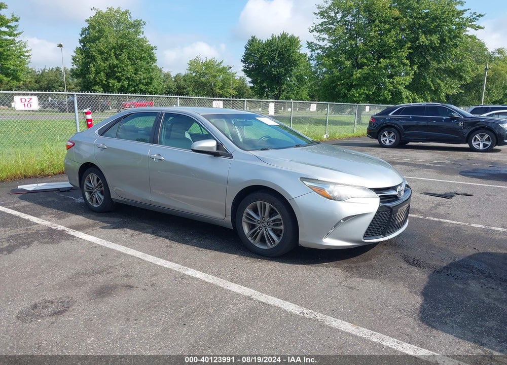 2015 TOYOTA CAMRY SE VIN: 4T1BF1FKXFU099431