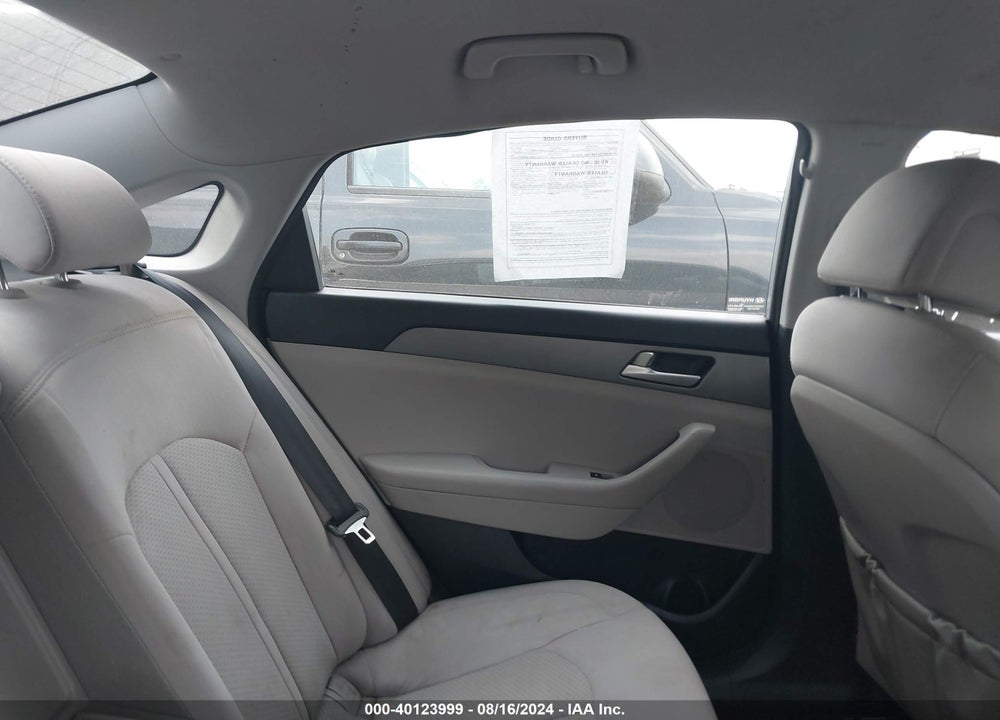 2015 HYUNDAI SONATA SE VIN: 5NPE24AF6FH166691