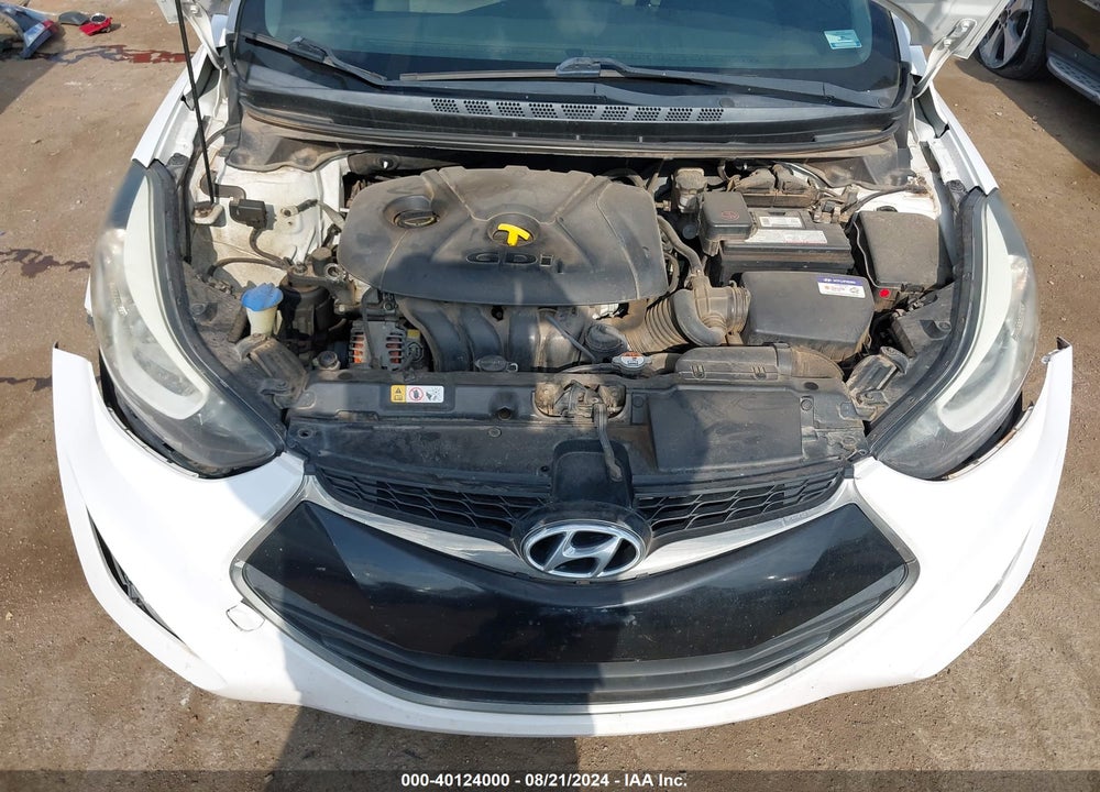 2014 HYUNDAI ELANTRA VIN: KMHDH6AH7EU028892