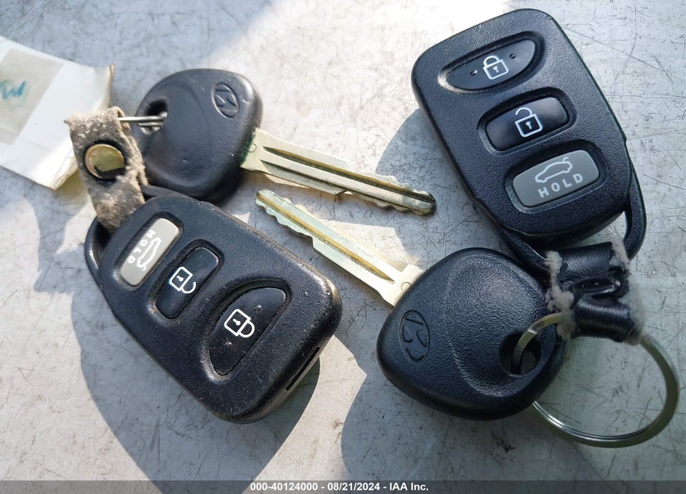 2014 HYUNDAI ELANTRA VIN: KMHDH6AH7EU028892