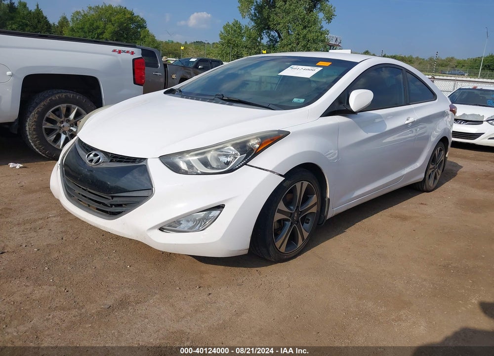 2014 HYUNDAI ELANTRA VIN: KMHDH6AH7EU028892
