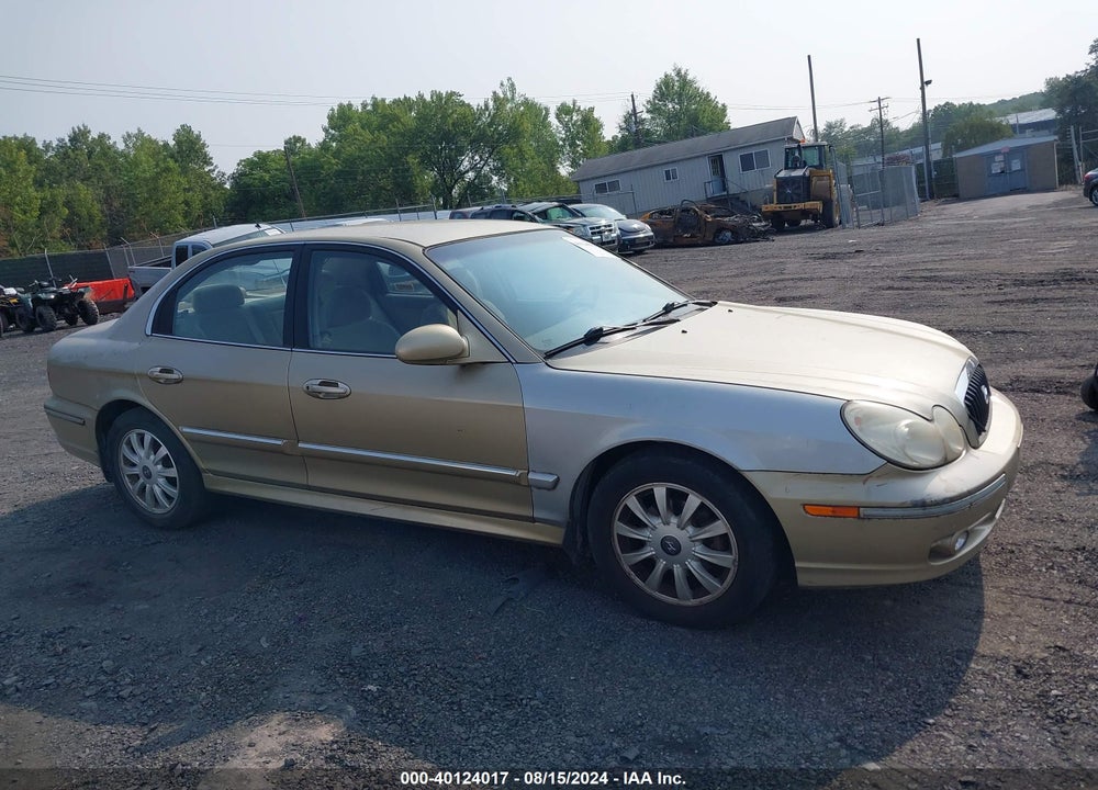 2004 HYUNDAI SONATA GLS/LX VIN: KMHWF35H44A045902