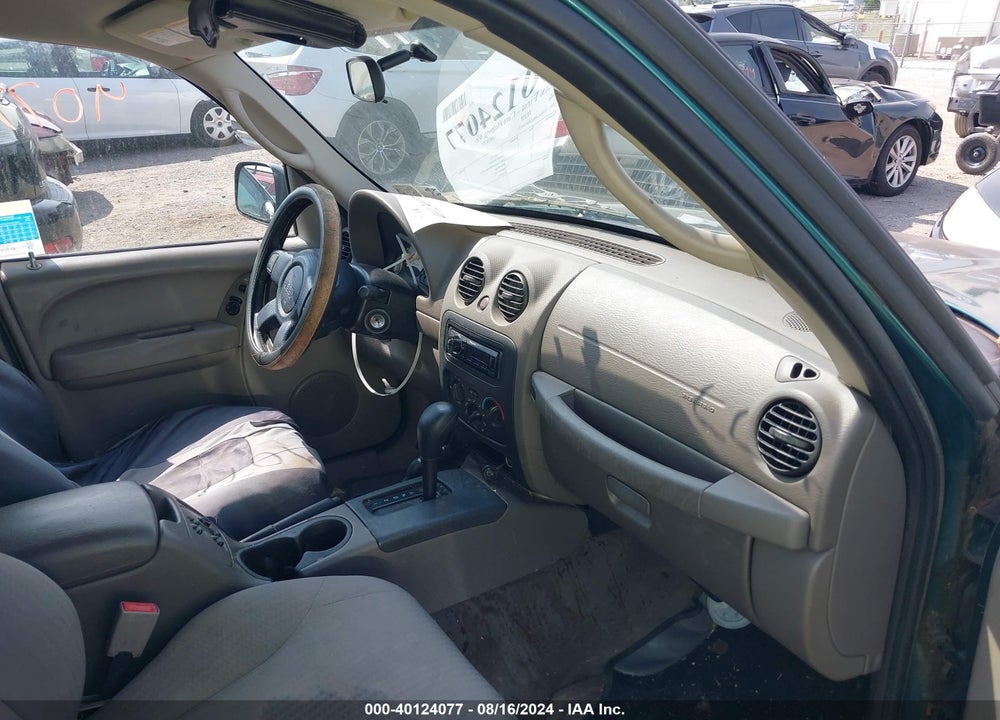 2004 JEEP LIBERTY SPORT VIN: 1J4GL48K54W181533