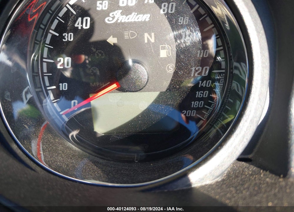 2020 INDIAN MOTORCYCLE CO. CHALLENGER DARK HORSE VIN: 56KLCDRR4L3391308