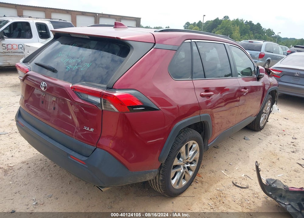 2021 TOYOTA RAV4 XLE PREMIUM VIN: JTMC1RFV7MD070269