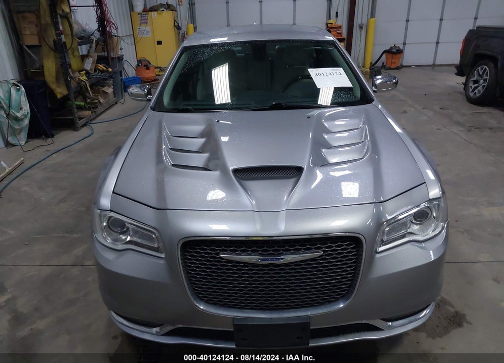2018 CHRYSLER 300 LIMITED AWD VIN: 2C3CCAKG5JH160204