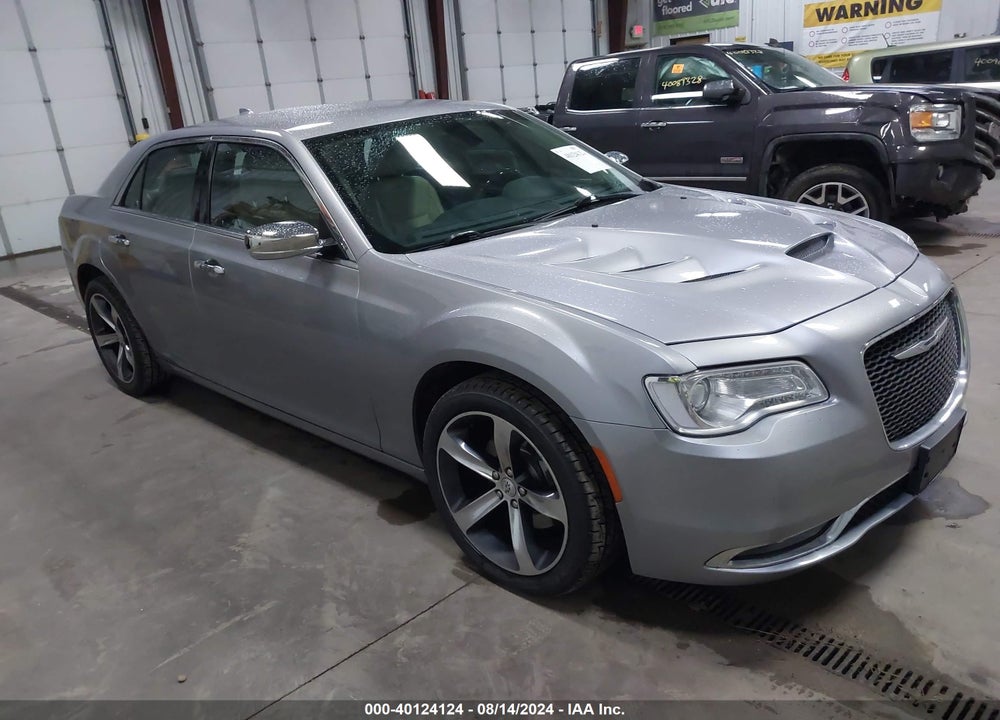 2018 CHRYSLER 300 LIMITED AWD VIN: 2C3CCAKG5JH160204