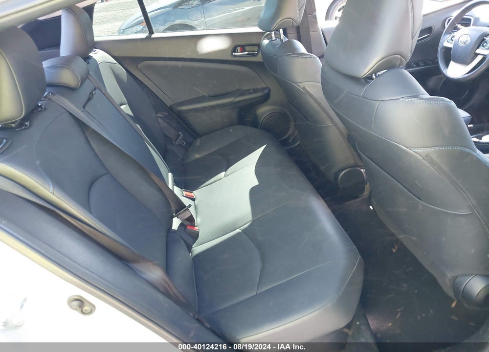 2016 TOYOTA PRIUS FOUR TOURING VIN: JTDKARFUXG3518162