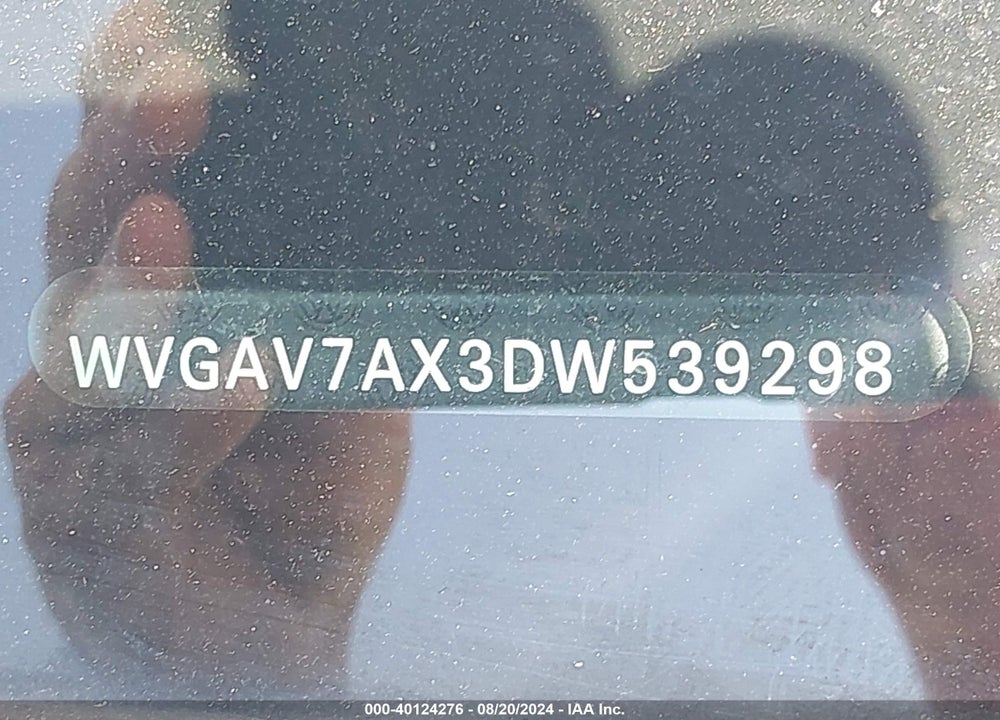 2013 VOLKSWAGEN TIGUAN S VIN: WVGAV7AX3DW539298