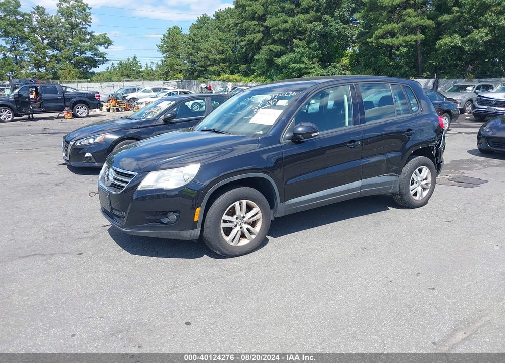 2013 VOLKSWAGEN TIGUAN S VIN: WVGAV7AX3DW539298