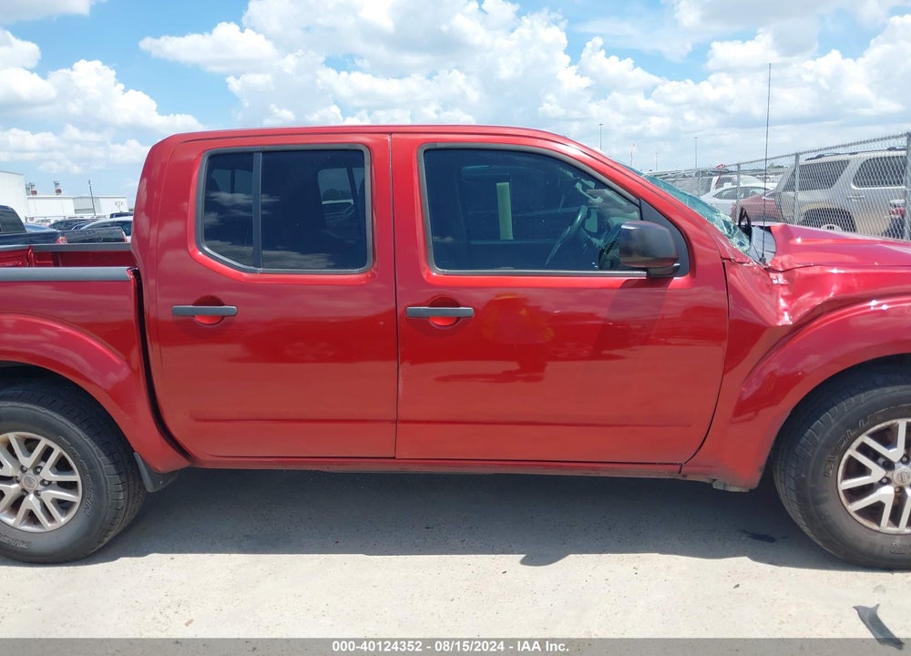 2015 NISSAN FRONTIER VIN: 1N6AD0ER9FN727825