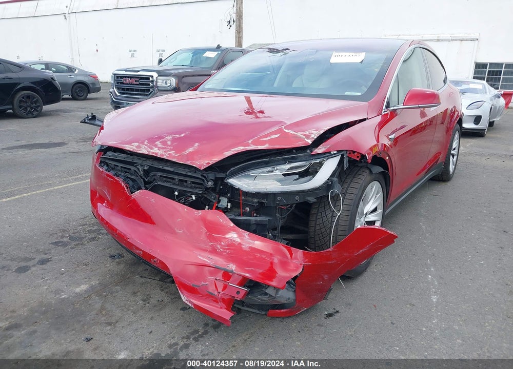 2018 TESLA MODEL X 100D/75D/P100D VIN: 5YJXCBE22JF114760