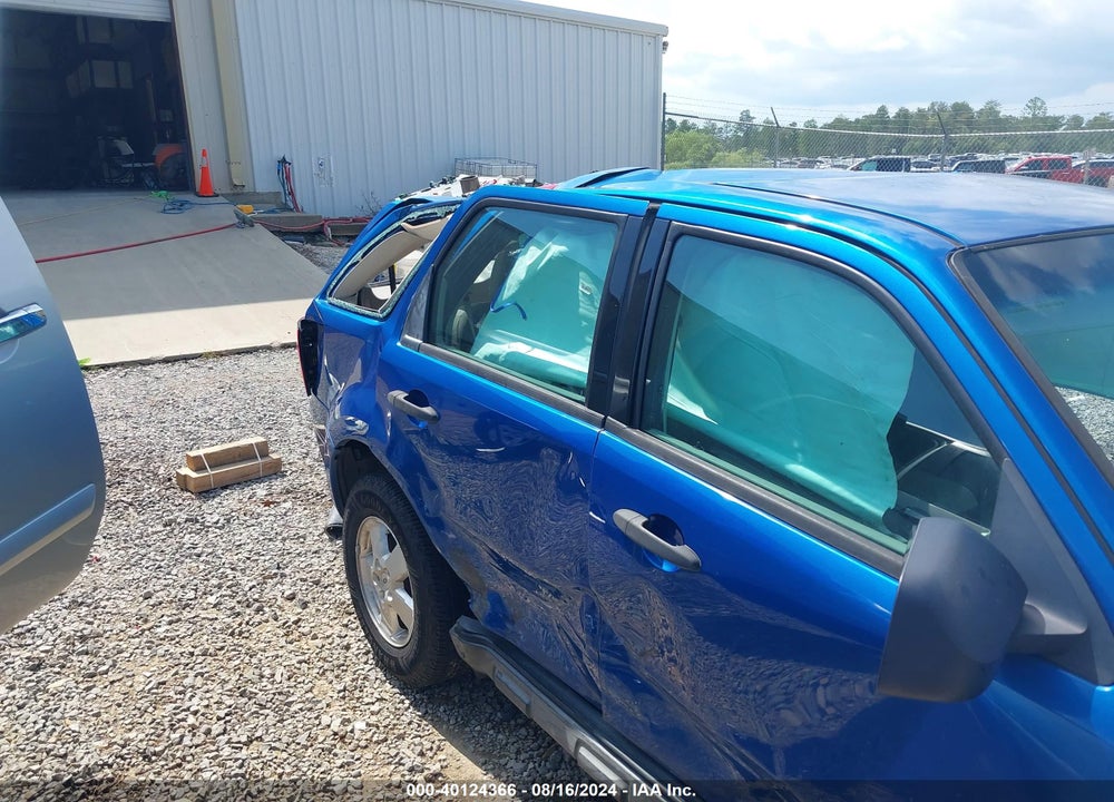 2011 FORD ESCAPE VIN: 1FMCU0C73BKC48501