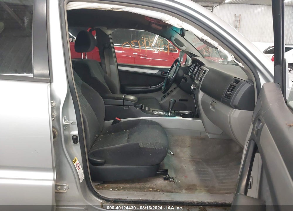 2005 TOYOTA 4RUNNER SR5 SPORT V6 VIN: JTEBU14R458043496