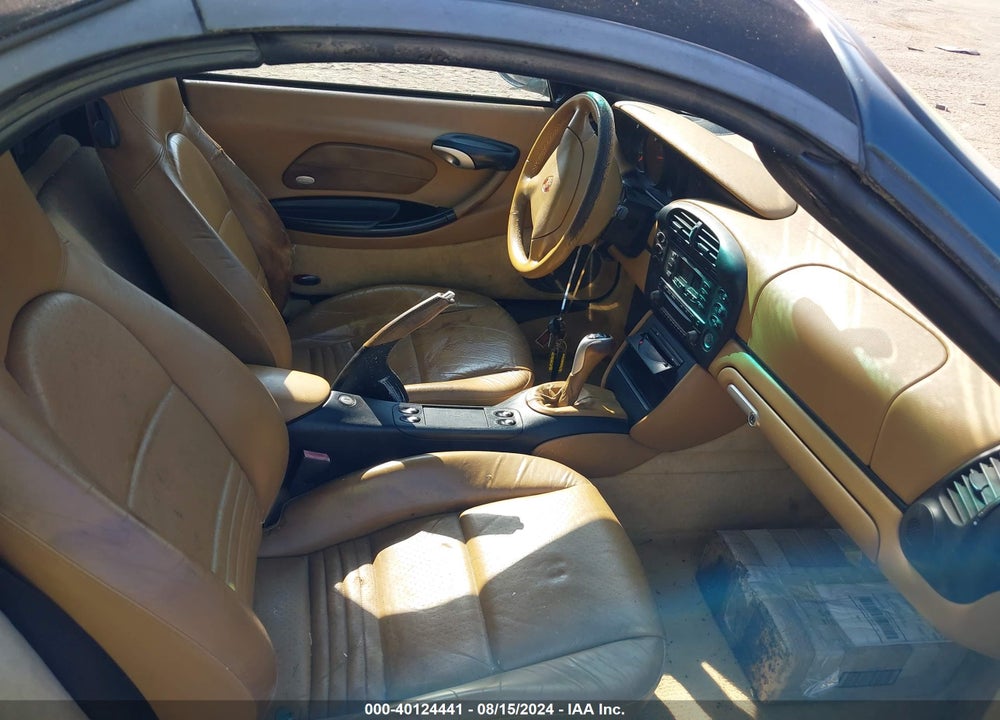 2004 PORSCHE BOXSTER VIN: WP0CA29804U620716