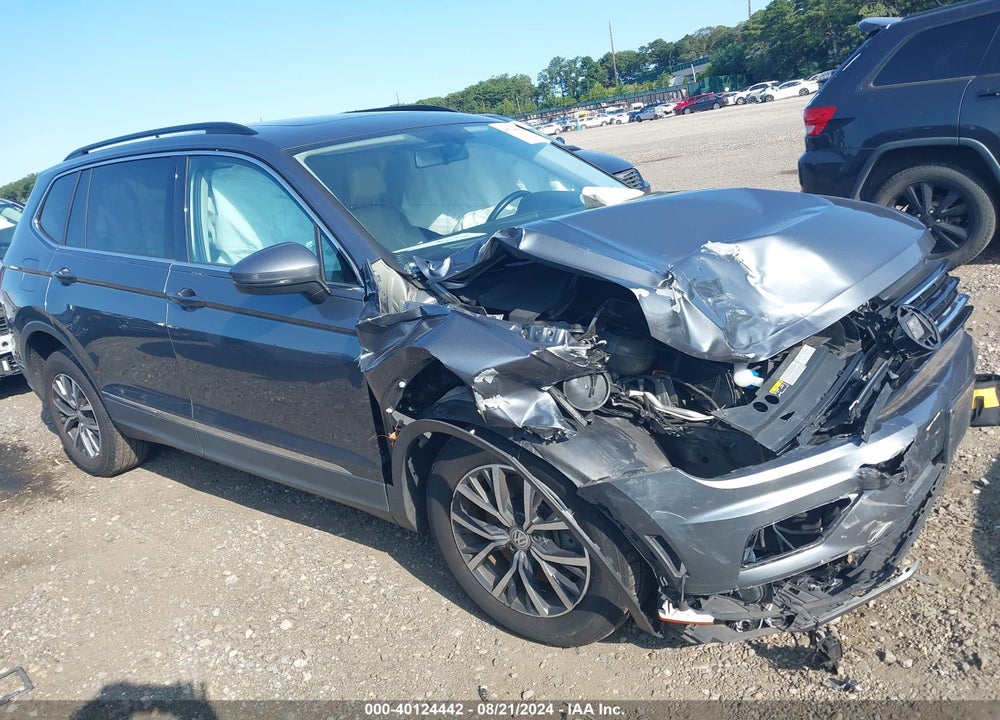 2018 VOLKSWAGEN TIGUAN 2.0T SE/2.0T SEL VIN: 3VV2B7AX1JM222442