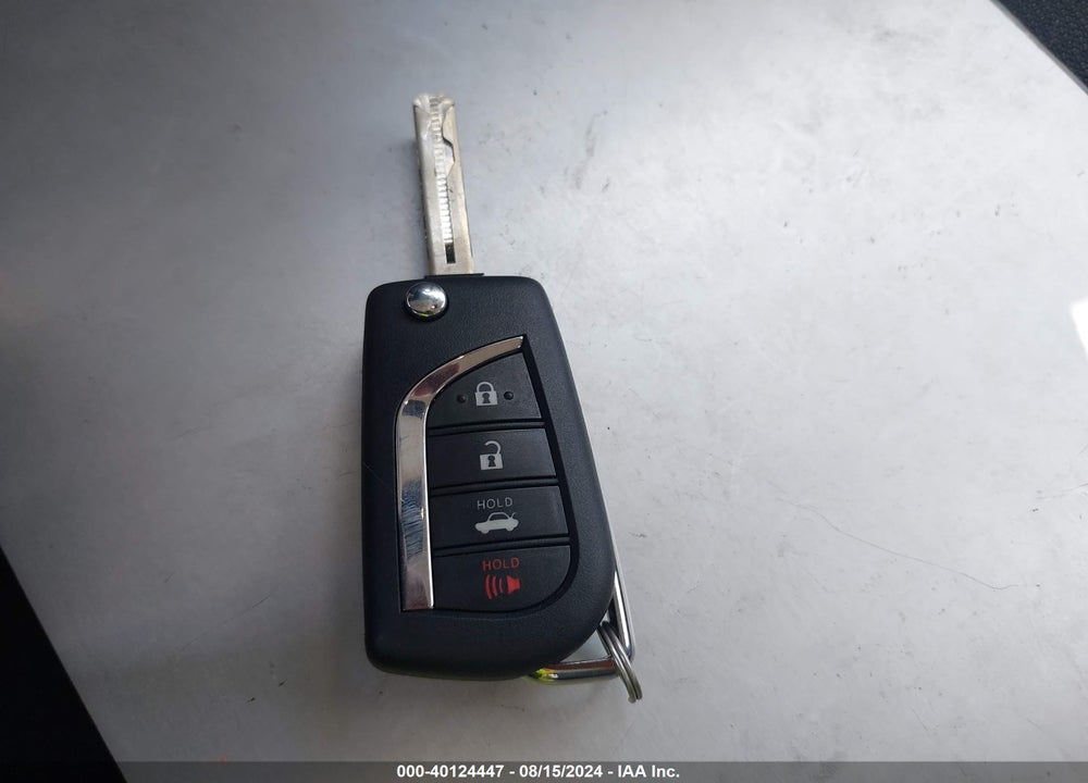2024 TOYOTA COROLLA LE VIN: 5YFB4MDE9RP185467