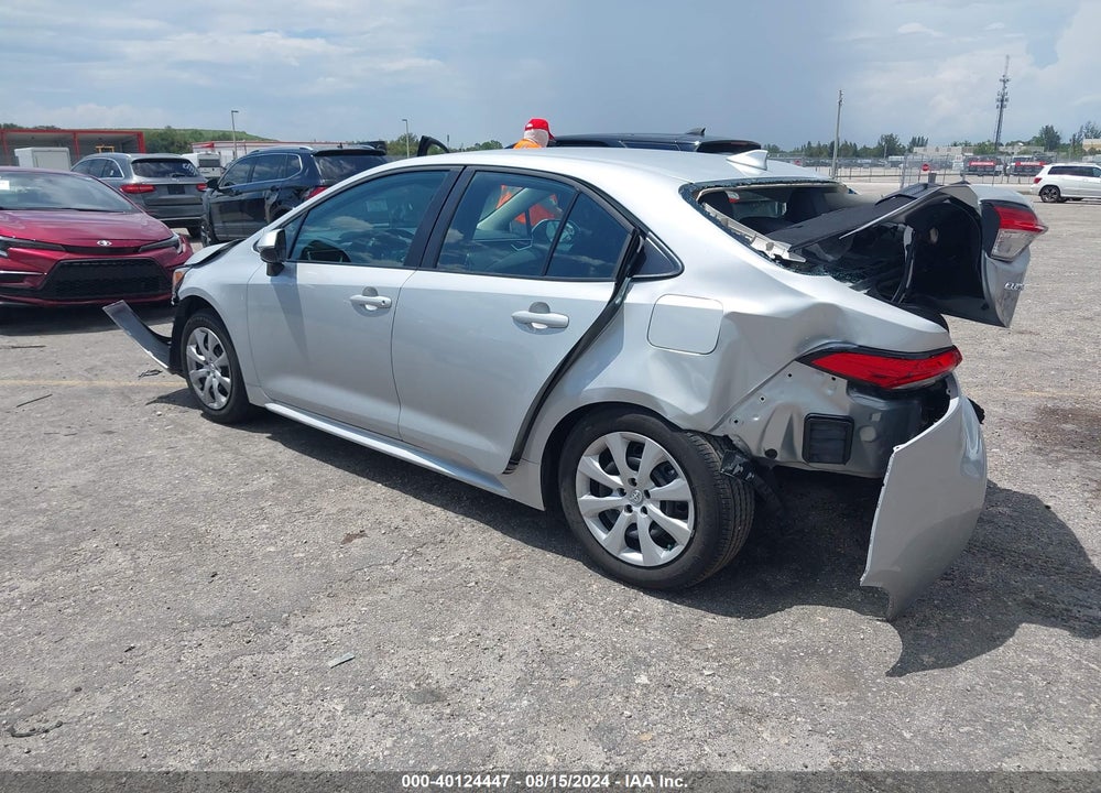 2024 TOYOTA COROLLA LE VIN: 5YFB4MDE9RP185467