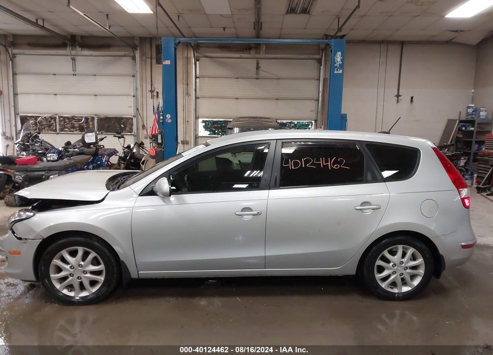 2009 HYUNDAI ELANTRA TOURING VIN: KMHDC86E29U046330