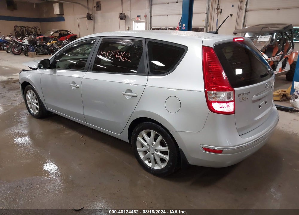 2009 HYUNDAI ELANTRA TOURING VIN: KMHDC86E29U046330
