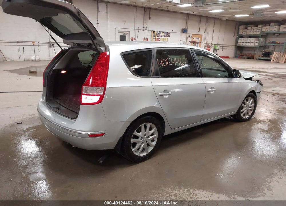 2009 HYUNDAI ELANTRA TOURING VIN: KMHDC86E29U046330