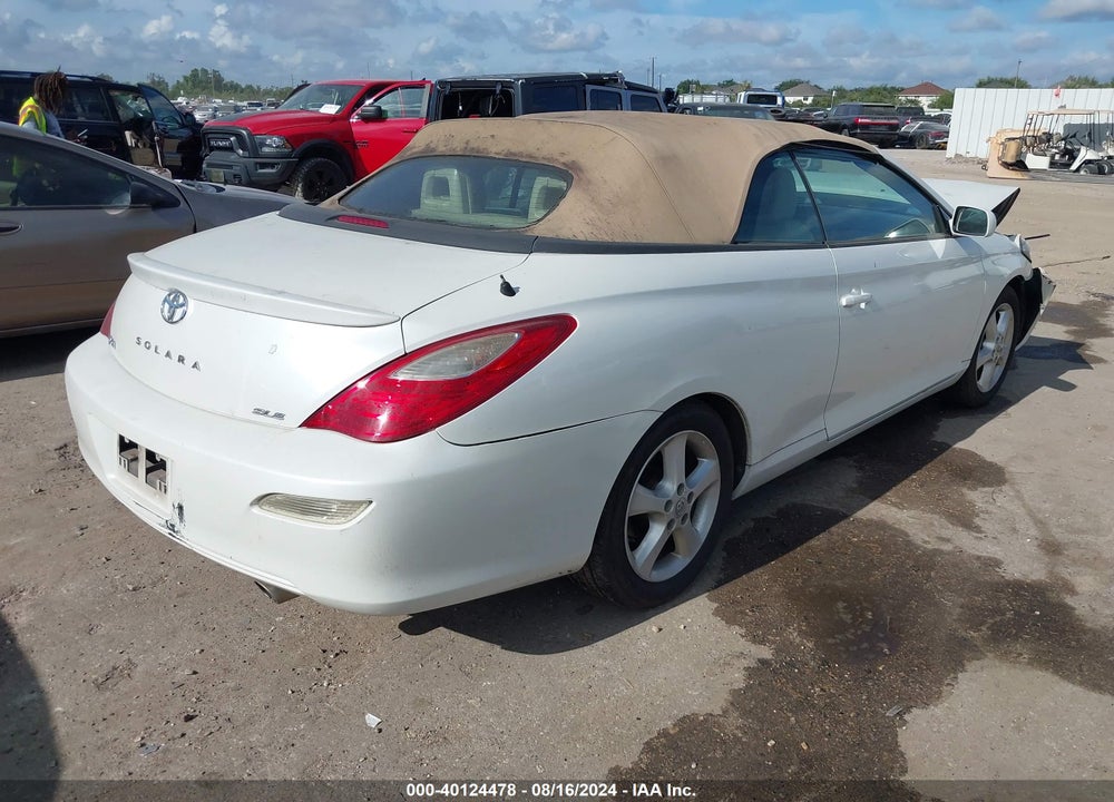 2008 TOYOTA CAMRY SOLARA SLE VIN: 4T1FA38P18U137992