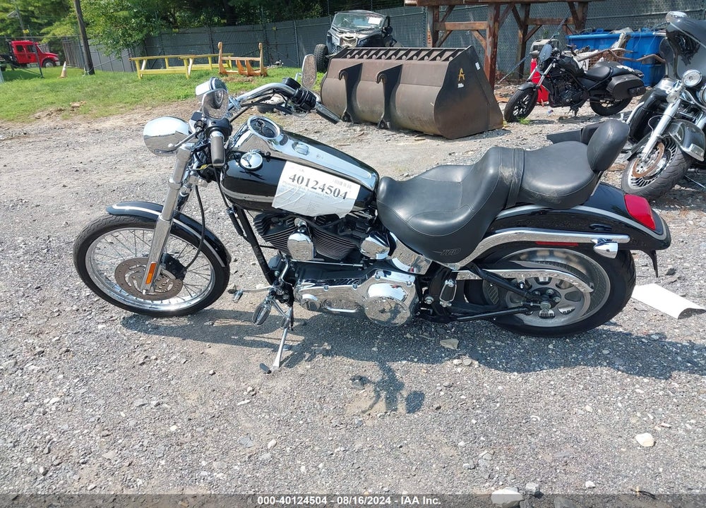 2003 HARLEY-DAVIDSON FXSTDI VIN: 1HD1JBB163Y101065