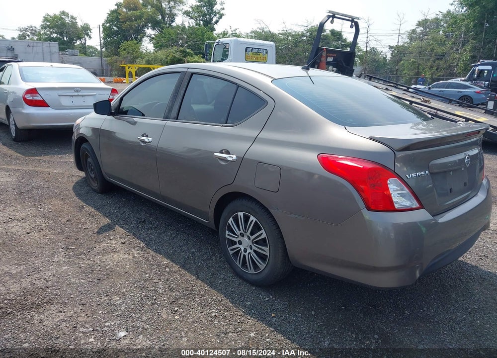 2017 NISSAN VERSA 1.6 SV VIN: 3N1CN7AP0HK457367