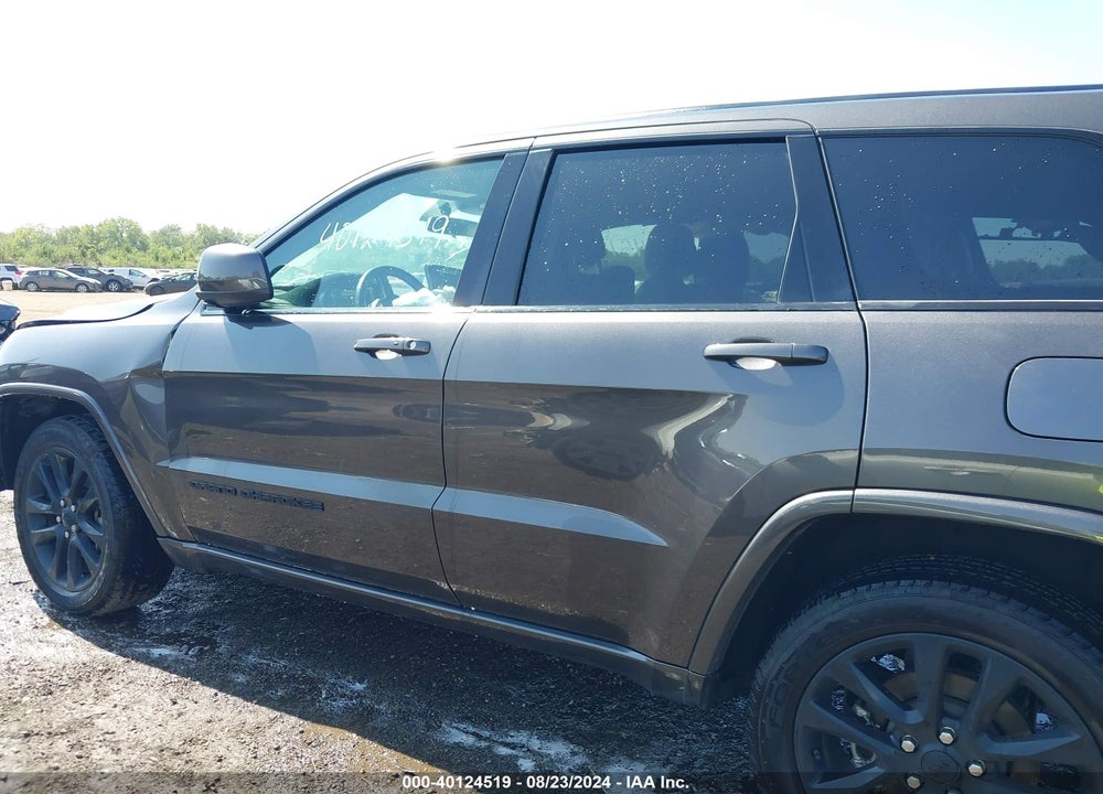2021 JEEP GRAND CHEROKEE LAREDO X 4X4 VIN: 1C4RJFAG3MC561011