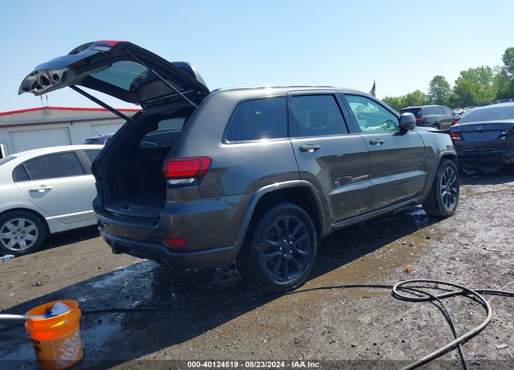 2021 JEEP GRAND CHEROKEE LAREDO X 4X4 VIN: 1C4RJFAG3MC561011