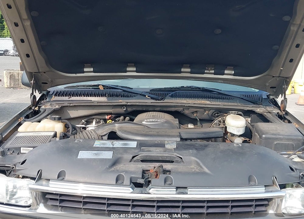 2003 CHEVROLET SUBURBAN 1500 LS VIN: 3GNFK16Z53G325377