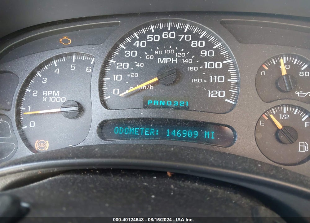 2003 CHEVROLET SUBURBAN 1500 LS VIN: 3GNFK16Z53G325377