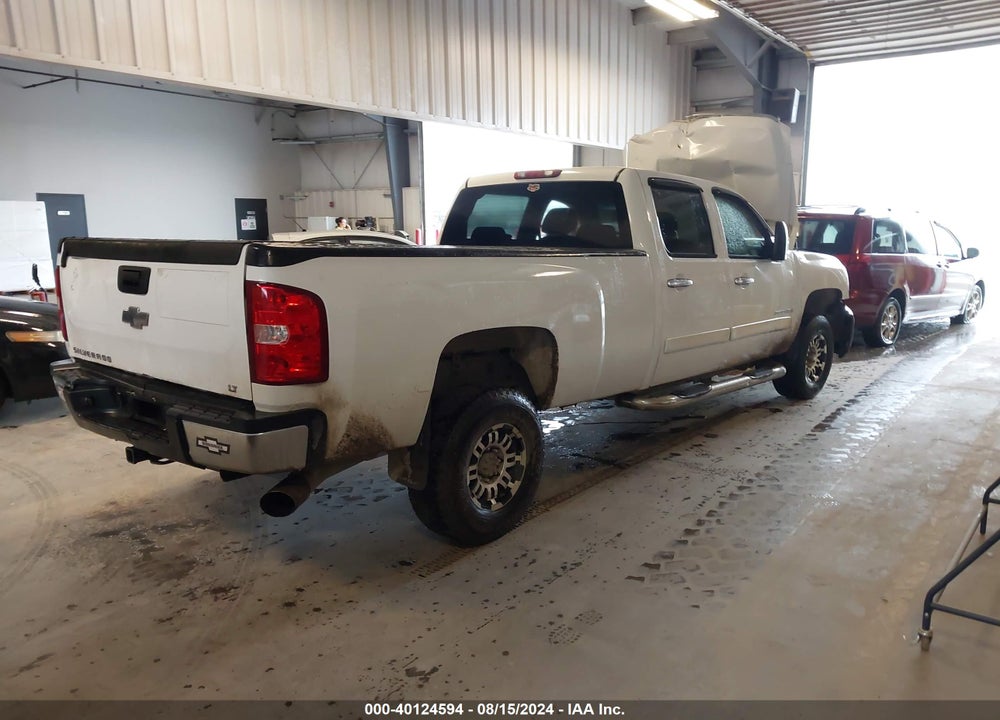 2008 CHEVROLET SILVERADO 2500HD LT1 VIN: 1GCHK23648F160870
