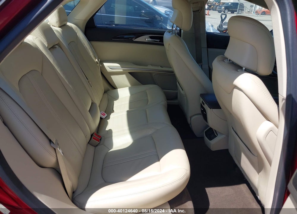 2013 LINCOLN MKZ VIN: 3LN6L2J95DR821588