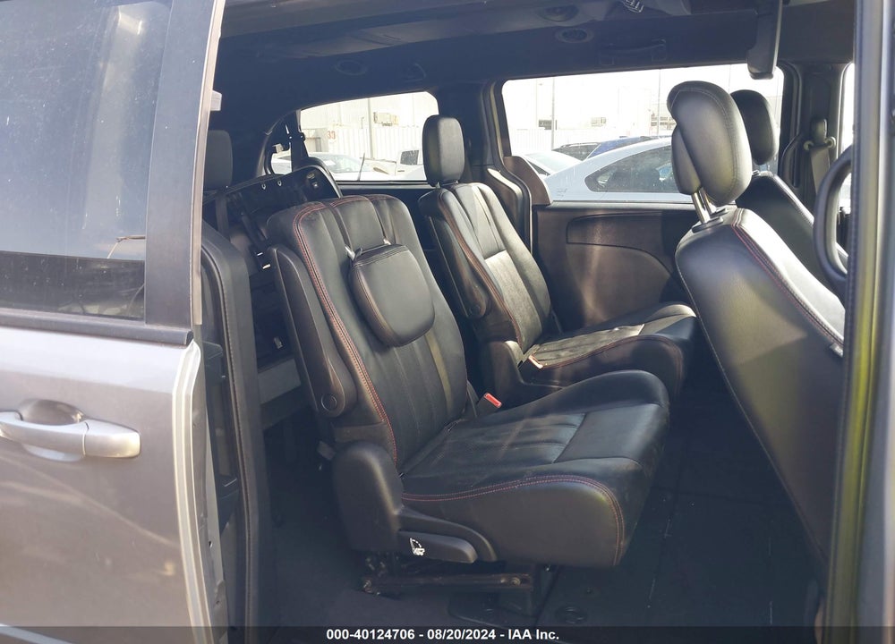 2016 DODGE GRAND CARAVAN R/T VIN: 2C4RDGEG4GR339693