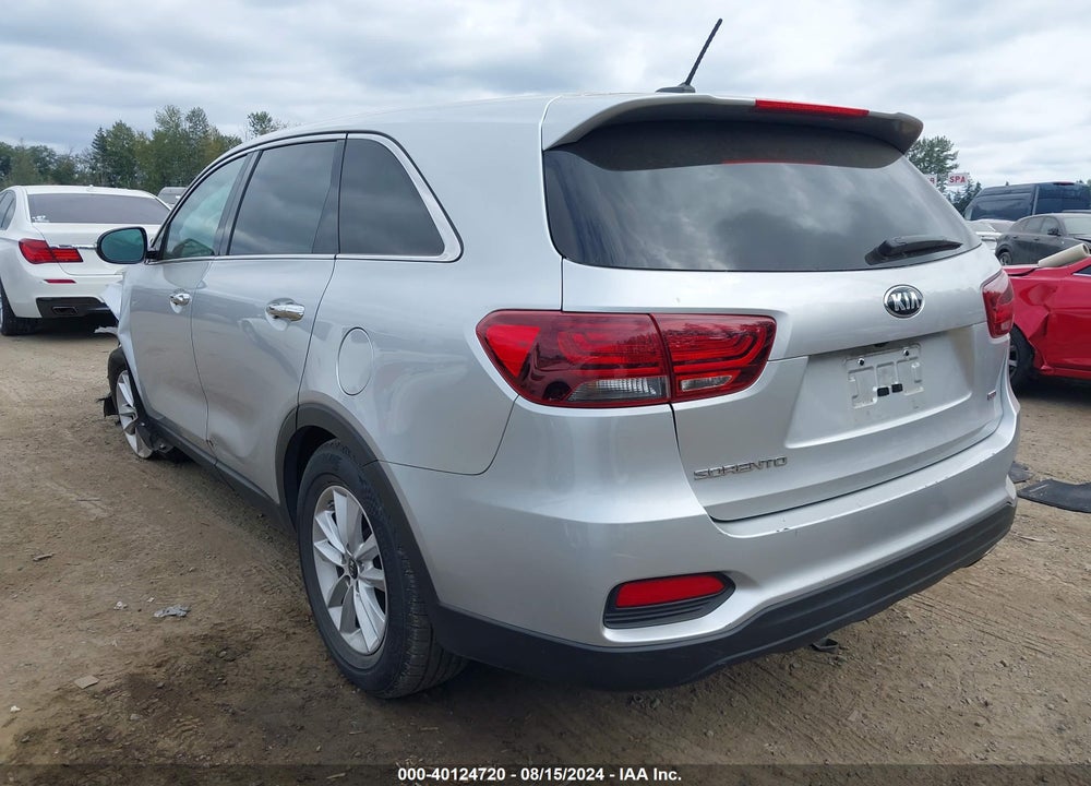 2019 KIA SORENTO 2.4L L VIN: 5XYPG4A34KG516823