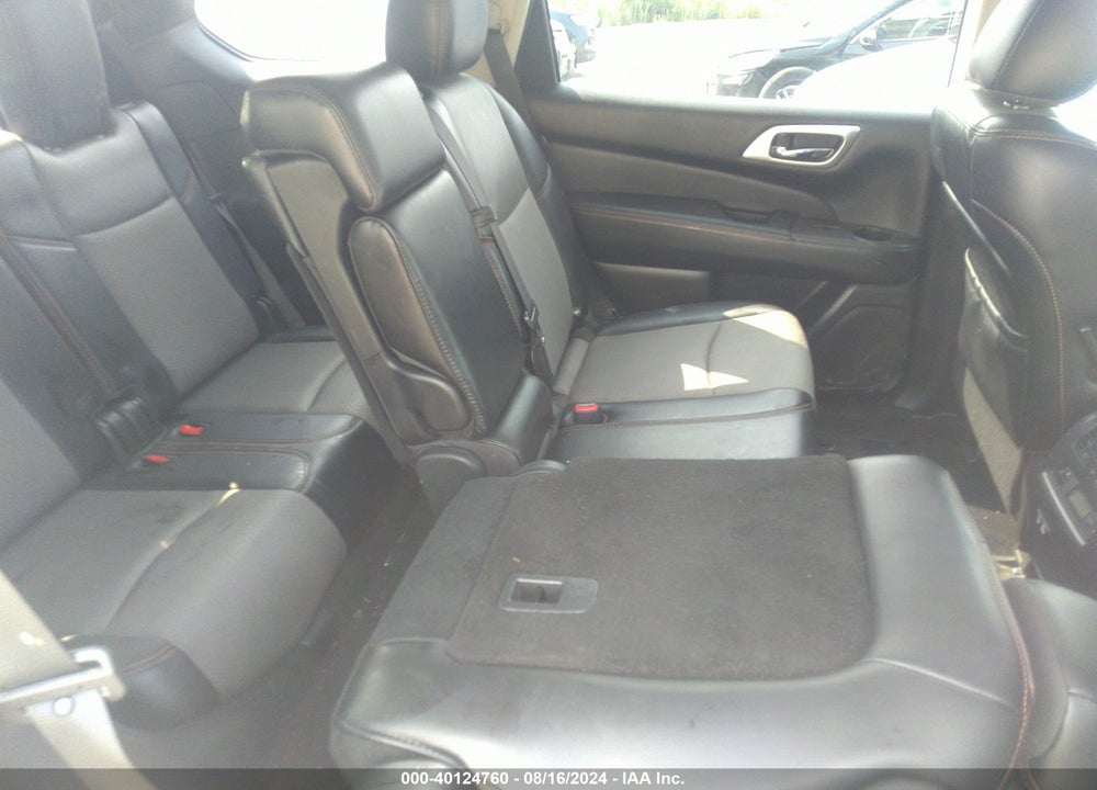 2019 NISSAN PATHFINDER SV VIN: 5N1DR2MM5KC654070
