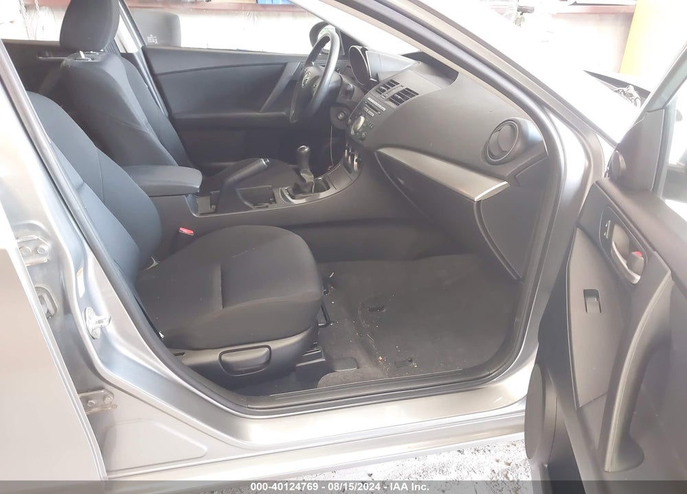 2010 MAZDA 3 I TOURING VIN: JM1BL1SF8A1265719