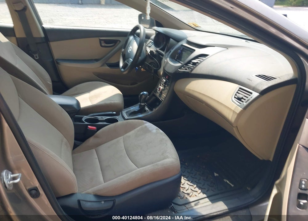 2014 HYUNDAI ELANTRA SE VIN: 5NPDH4AE0EH538333