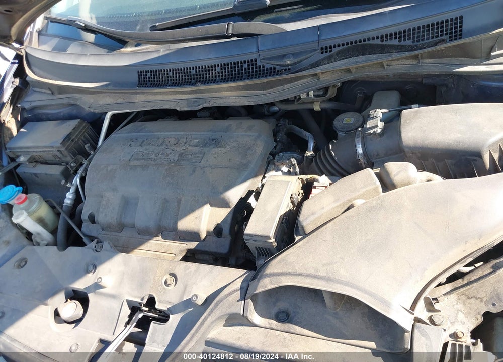 2016 HONDA ODYSSEY VIN: 5FNRL5H41GB075370