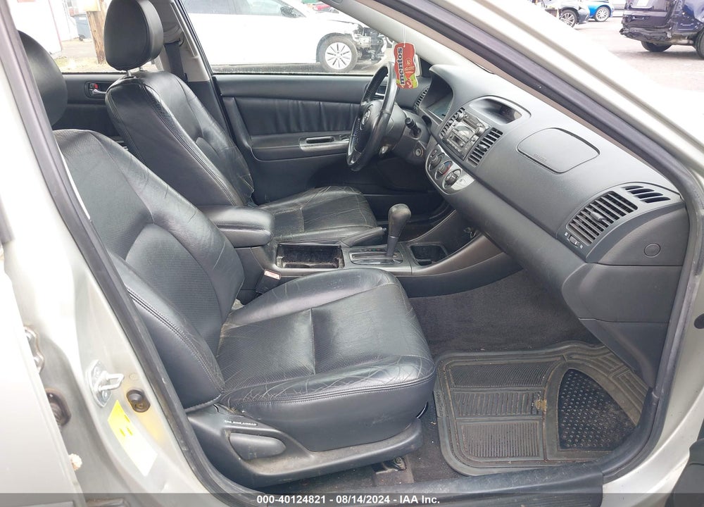 2003 TOYOTA CAMRY SE V6 VIN: JTDBF30K330146911