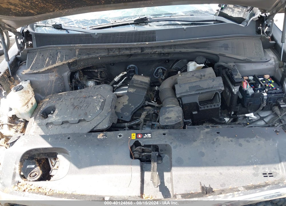 2018 KIA SORENTO 2.4L LX VIN: 5XYPG4A38JG408137