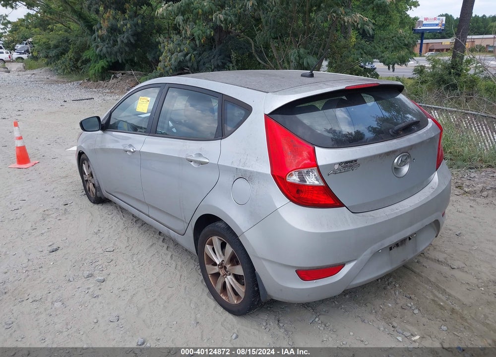 2013 HYUNDAI ACCENT SE VIN: KMHCU5AE8DU138579