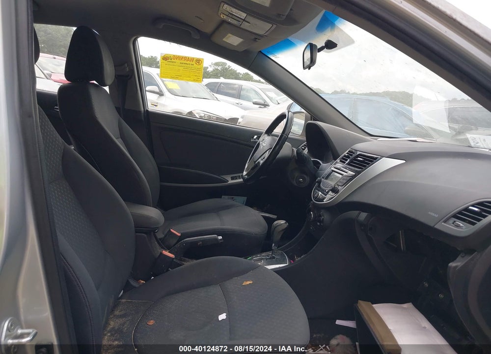 2013 HYUNDAI ACCENT SE VIN: KMHCU5AE8DU138579