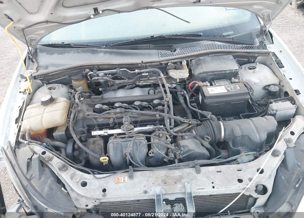 2005 FORD FOCUS ZX4 VIN: 1FAFP34N55W155652