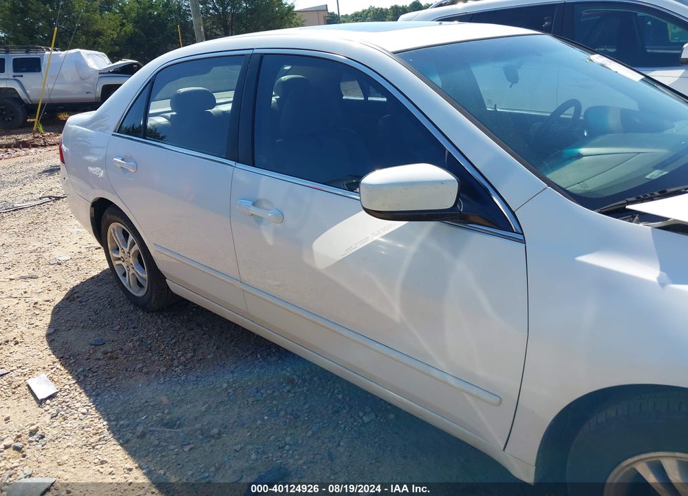 2007 HONDA ACCORD 2.4 EX VIN: 1HGCM56867A097495