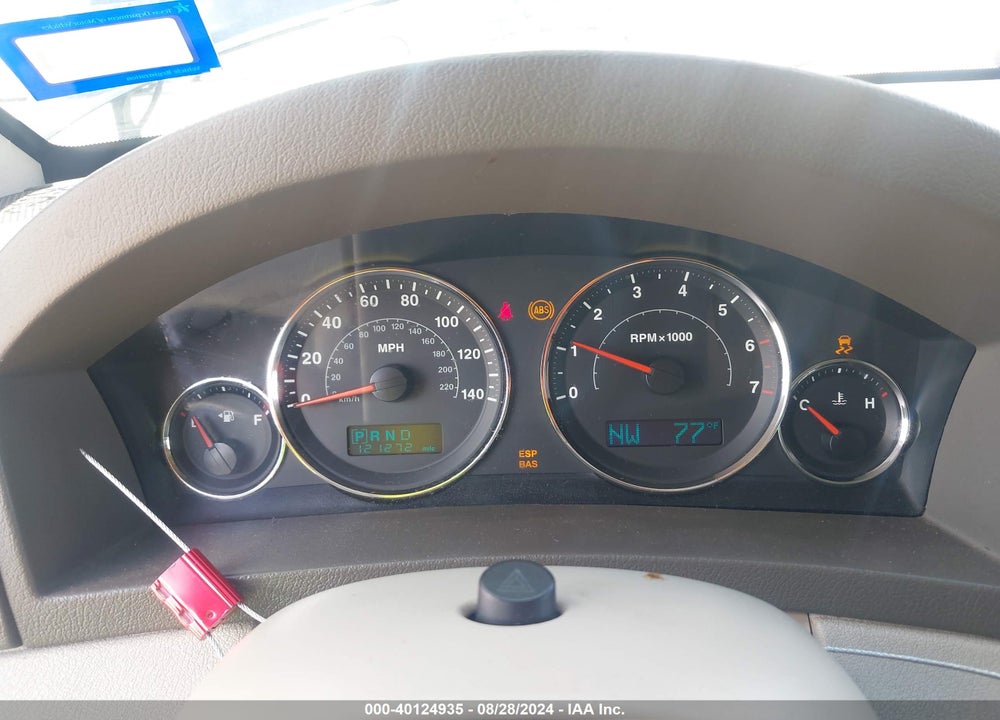 2007 JEEP GRAND CHEROKEE OVERLAND VIN: 1J8HR68237C637886