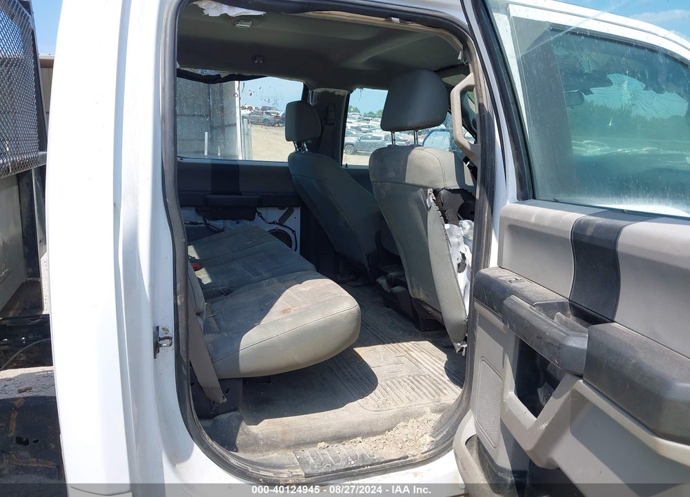2018 FORD F-450 CHASSIS XL VIN: 1FD0W4HTXJED00987